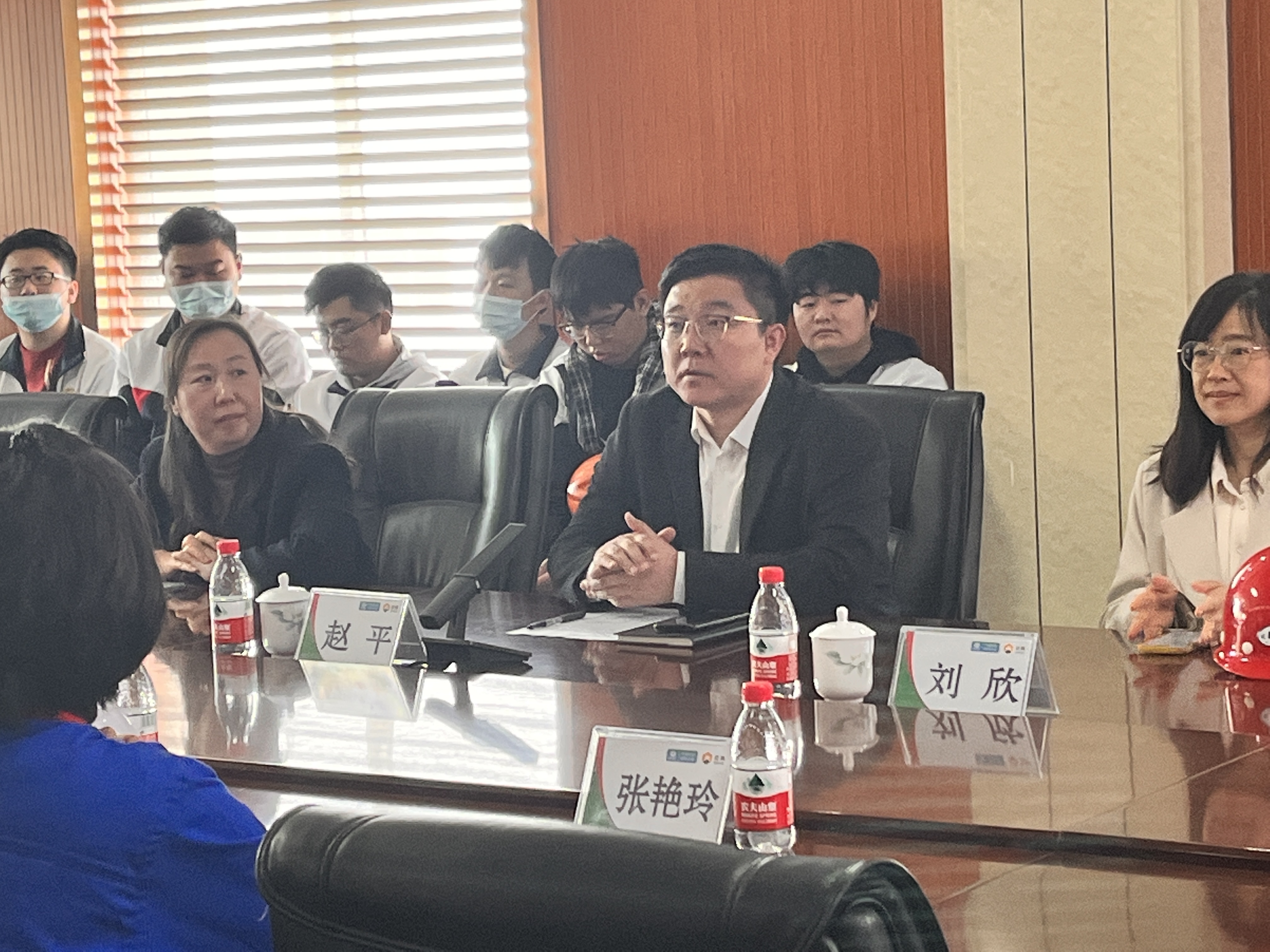 8705ffebef2fc1cdbb9ae68ca327d54